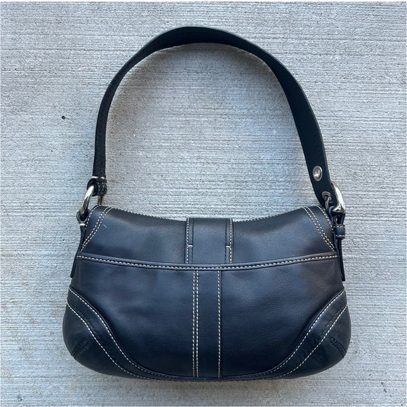 Vintage Coach Soho Shoulder Bag - Picture 6 of 13